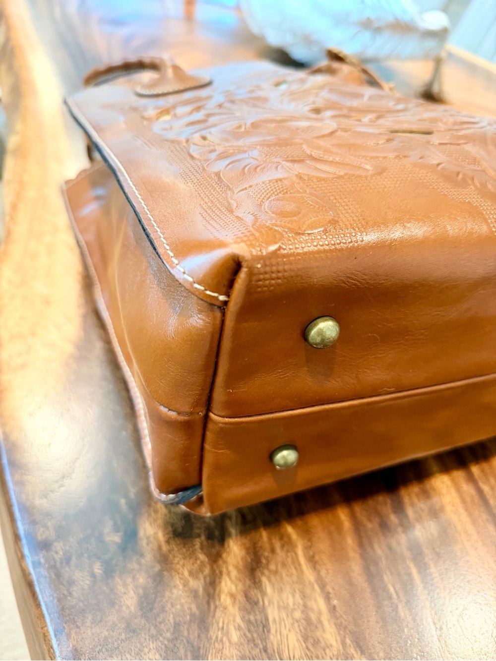 Patricia Nash Tooled Leather Floral Cutout Shopper. Gold Leather Underlay. GUC - Picture 11 of 17